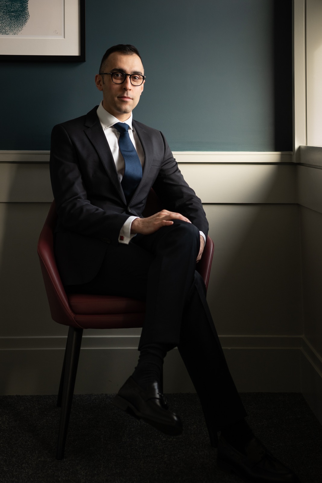 Facial surgeon london. Plastic surgeon london. Plastic surgery. Nose job. Eyelid surgery. BLEPHAROPLASTY. Lift lift. Face lift. neck lift